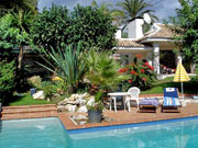 poolarea-villa-caprice