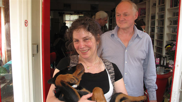 marian and hans and puppy