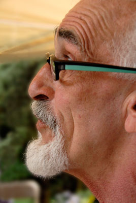 mike burke en profile