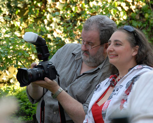 tony-and-plum-semi-profile