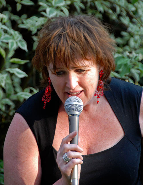 astrid-singing-lovely