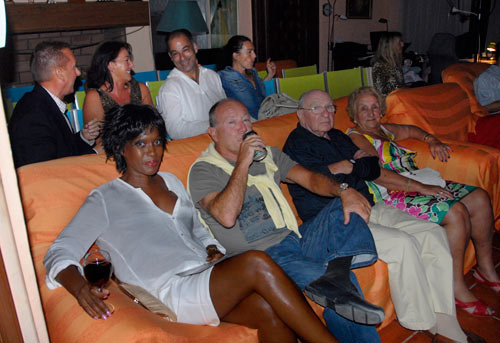 happy-people-at-opening-night